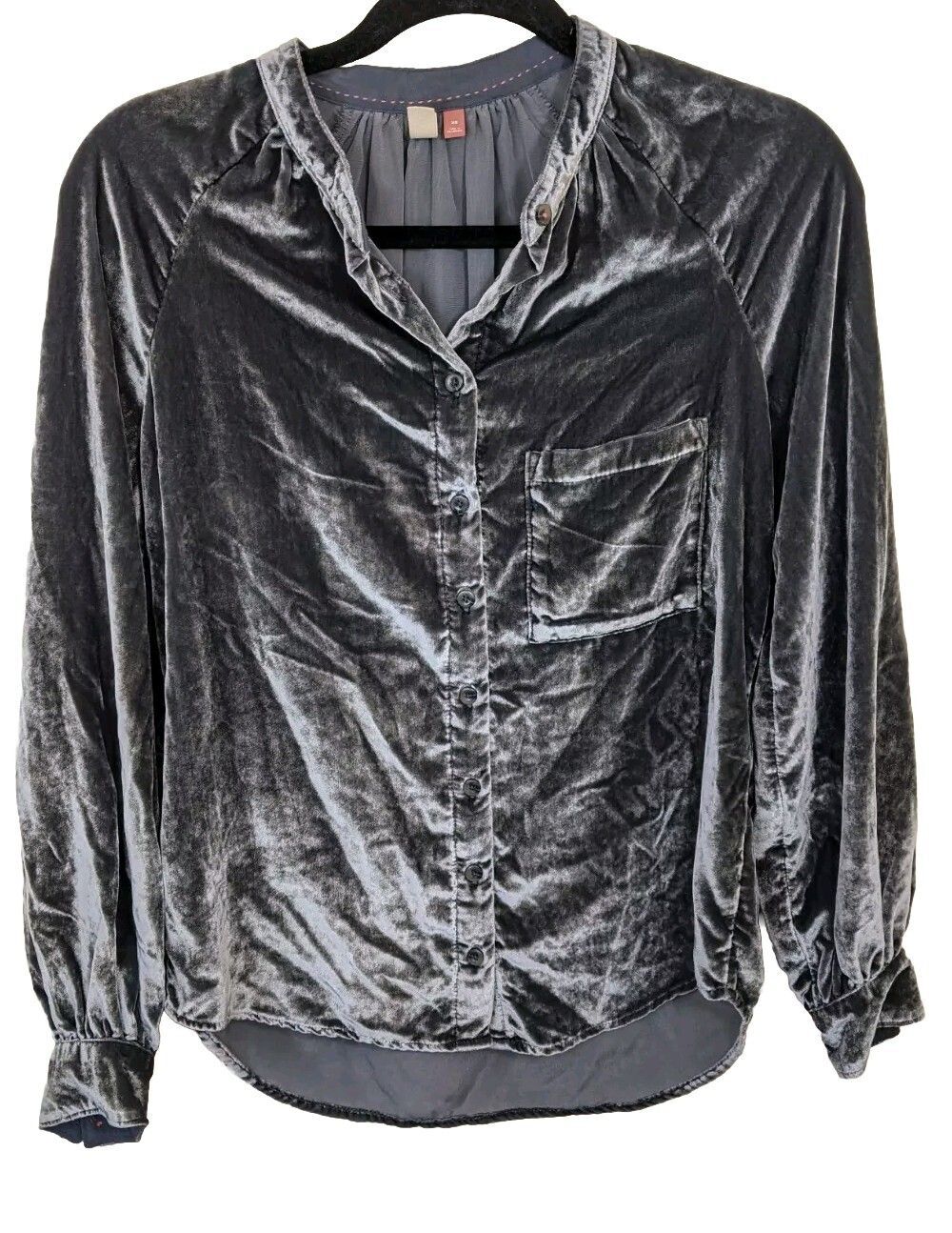 Pilcro Anthropologie Button Down Top Gray Pleating Velvet Relaxed Fit XS - Picture 6 of 14
